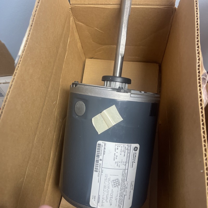 GE GENERAL ELECTRIC A-C MOTOR P/N: K578 M/N: 5K46LN6032S 1/2HP 1140RPM 3PH