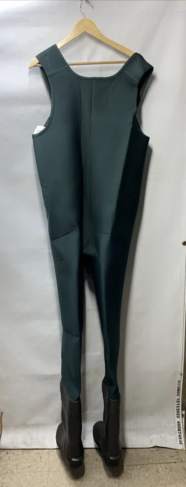 Frogg Toggs® Amphib Neoprene Cleated Bootfoot Chest Wader Size 7 Bib-style Green - Image 2 of 4