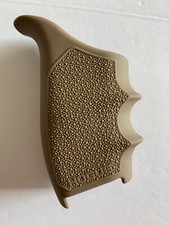 Hogue 18323 Springfield Armory Hellcat PRO: HandALL Beavertail Grip Sleeve - FDE