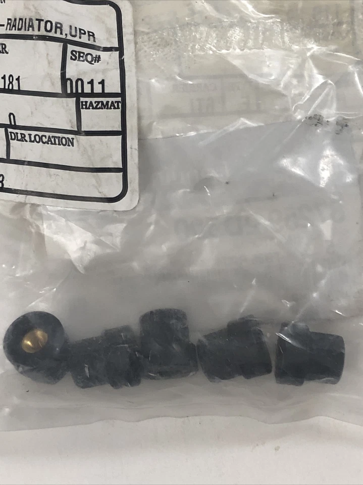 5x Tuercas de tapa superior del radiador OEM - para 00-06 Hyundai Elantra Sedán 87259-2D500 Foto 2 de 2