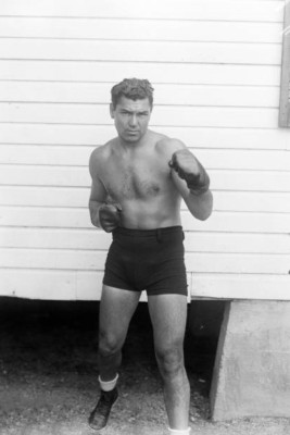 Jack Dempsey posiert beim Trainieren 1915 Boxen 4x6 Foto