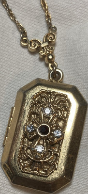 1928 Gold Tone Octagonal Crystal Locket Pendant Necklace Signed Fashion