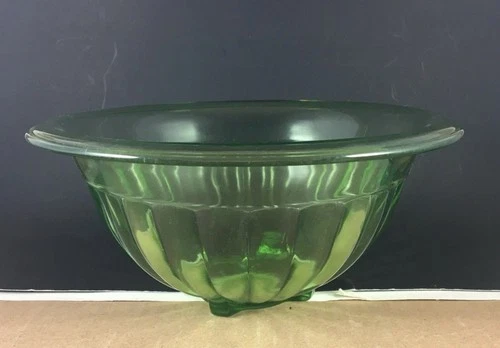 Vintage 1930s Hazel Atlas Uranium Depression Vaseline Glass Bowl Mint No Chips