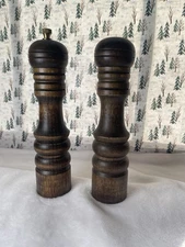HIMark Wooden Salt  Shaker And Pepper Grinder 7” MCM