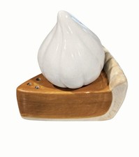 🧡New Ceramic Pumpkin Pie & Whipped Cream Salt & Pepper Shaker Set
