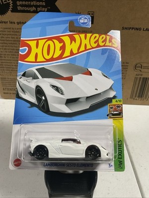 2024 Hot Wheels 204 / 250 White LAMBORGHINI SESTO ELEMENTO Exotics Car 4 / 10