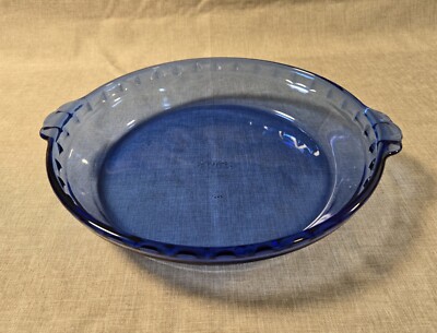 Vintage Pyrex Blue Glass Inch Fluted Pie Plate With Handles 24 cm USA  229 08