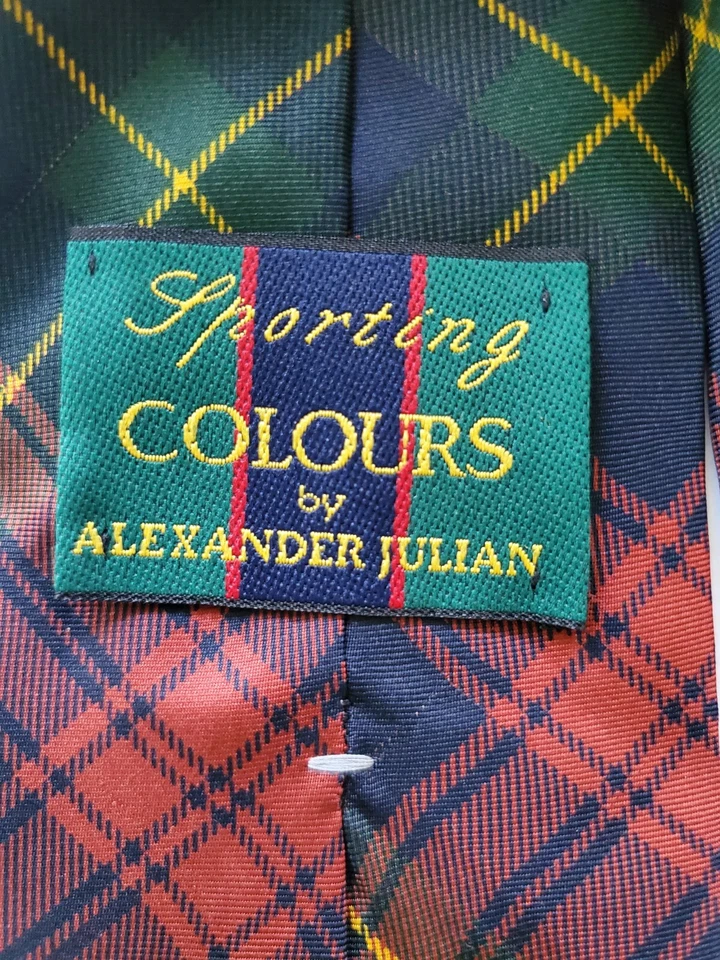 Corbata Alexander Julian a cuadros 100 % seda 3,8" X 57". Hecho en USA. Foto 4 de 4