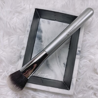 IT Cosmetics ULTA Airbrush Smoothing Foundation BB Cream Blending Brush #102