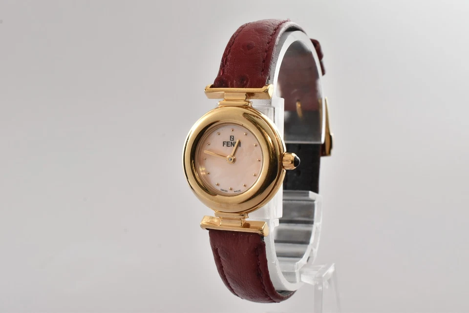 NewBatt. Vintage FENDI Orologi 320L 23mm White Shell Dial Qz Women's Watch JAPAN - Image 4 of 4