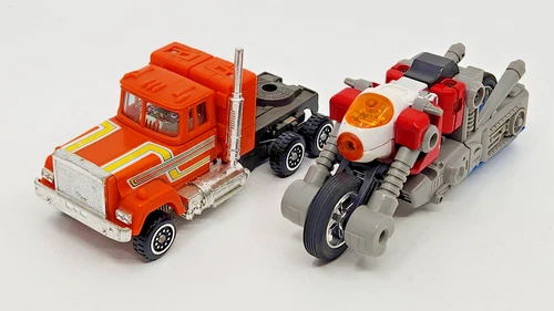 Bandai Super Go-Bots Lot of 2 - Cy-Kill and Staks (Cab Only) - Great Condition