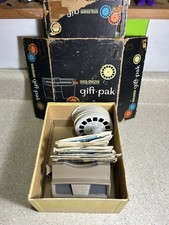 READ Sawyer View Master w/ 40 Reels - Disney Peanuts Wizard of Oz