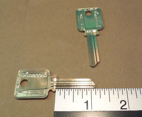 Medeco blank uncut square headed keys, qty. 2 for 1 price - 第 4/18 張圖片
