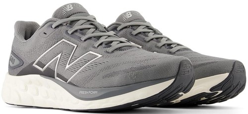 New Balance Fresh Foam 680 v8 Running Shoe White Black Red  display picture 3