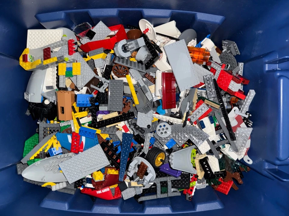 LEGO a granel 5 libras lotes de discos Lego surtidos aleatorios piezas y más Foto 3 de 4