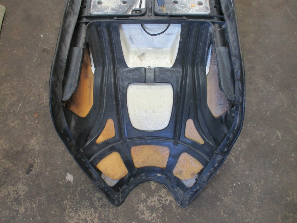 99-03 zx chassis Ski Doo Bombardier Snowmobile foam Black Seat