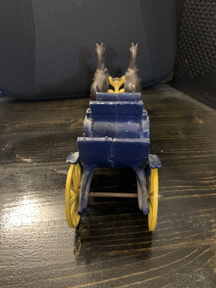 老式铸造金属斯坦利玩具马车萨里无骑手地板玩具 — 第 4/4 张图片