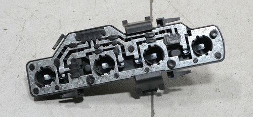 VW Polo 6N2 Bj 2000 Lampenträger Rücklicht Re + Li passend 6N0945257B #74942-F43