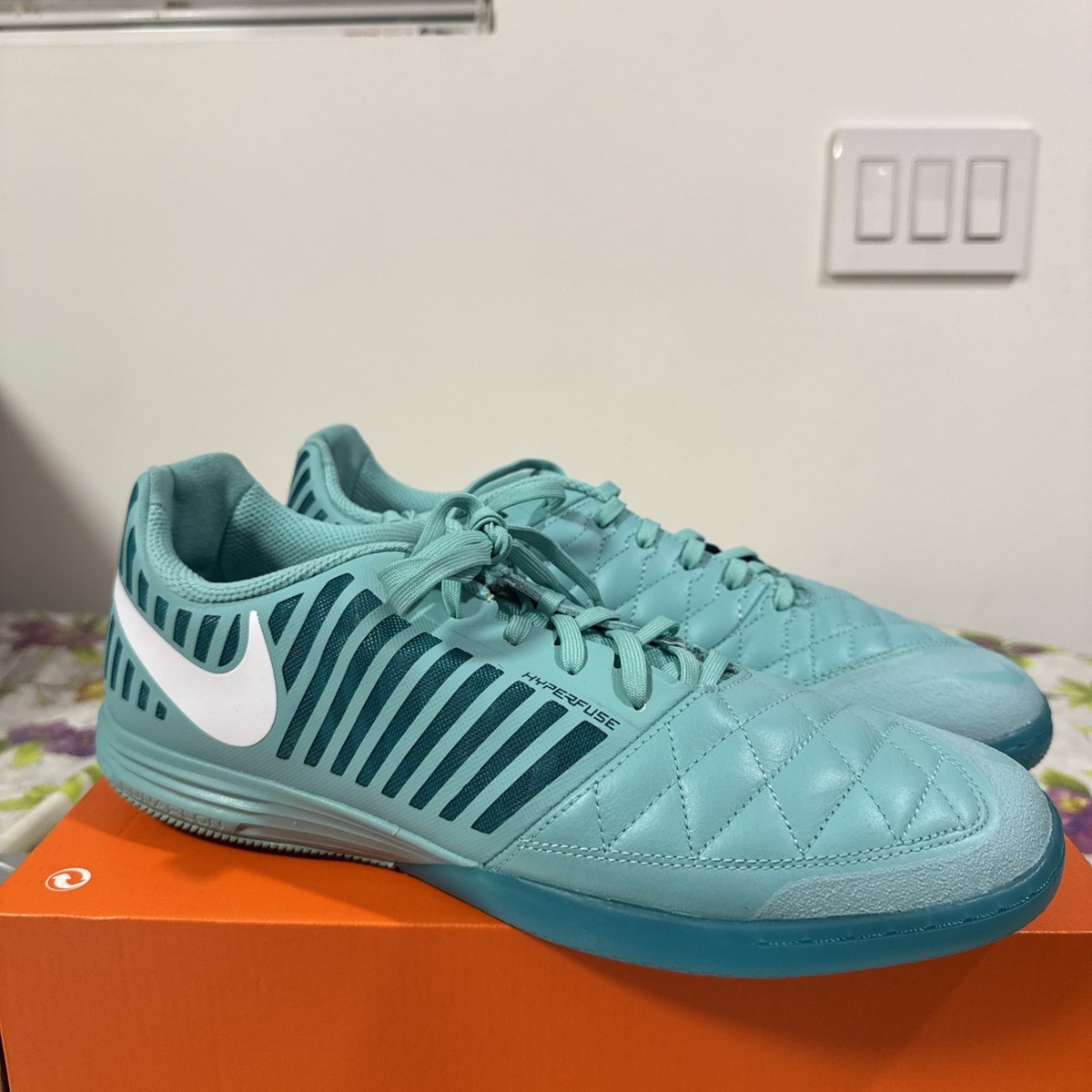 Size 12 - Nike Lunar Gato 2 IC Green Frost 580456-303 | eBay