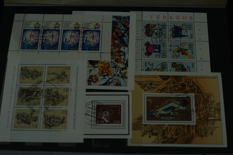 Worldwide stamps collections lots album Vintage Rare Classic Antique Genuine - Image 4 of 4