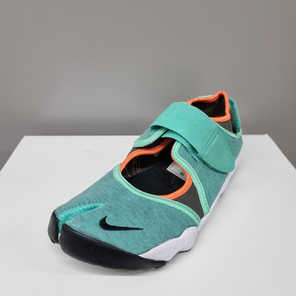 NIKE AIR RIFT PREMIUM  display picture 1