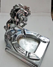 C1950. TABLE HORSE  ASHTRAY. MADE IN USA, BY WHITE FORD COMPANY .   RARE.