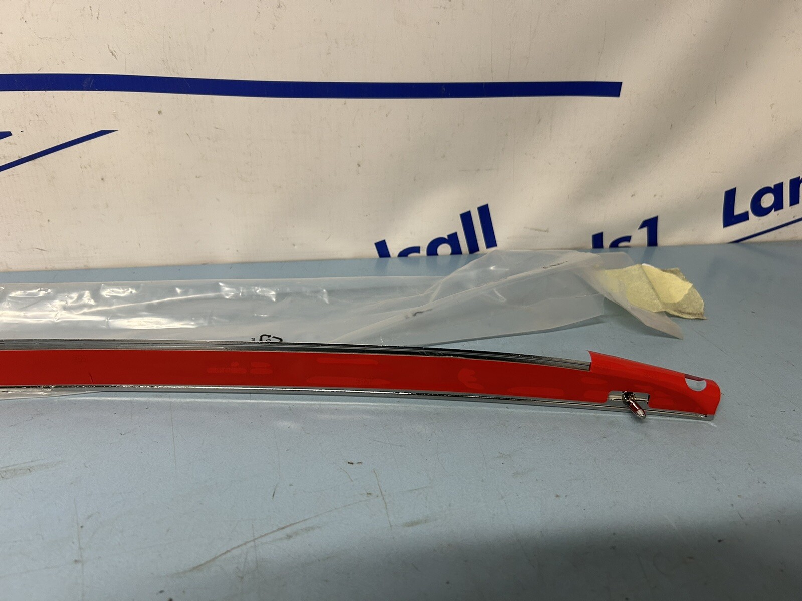 903721954R Renault CLIO IV - Tailgate Boot Moulding Refclio001 for  