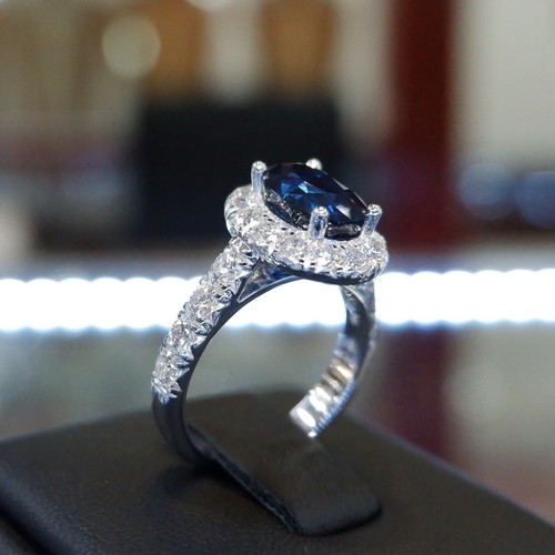 Royal Blue Sapphire Unheated 3CTW Diamond F VVS Ring 18k Gold AGTL Certified - Picture 15 of 15