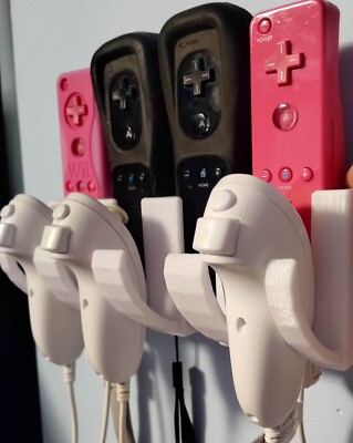 Nintendo Wii Controller Holder Wall Mount