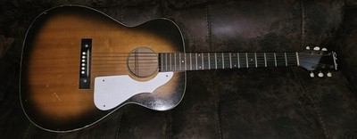1960s Vintage Silvertone H-625 2 Color Sunburst Acoustic Guitar