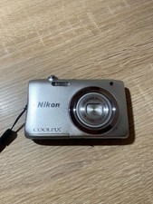 Nikon COOLPIX A100 Silver Digital Camera Tested Excellent Condition Accessories