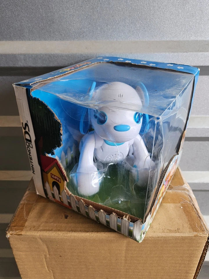 Wappy Dog Nintendo DS, 2011 Interactive Dog & Game Bundle NEW PACKAGE DISTRESS  - Image 2 of 4