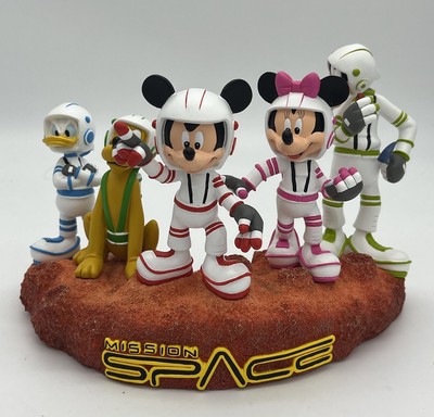 Disney Epcot Mission Space Mickey Minnie Goofy Pluto Donald Bobblehead Figurine