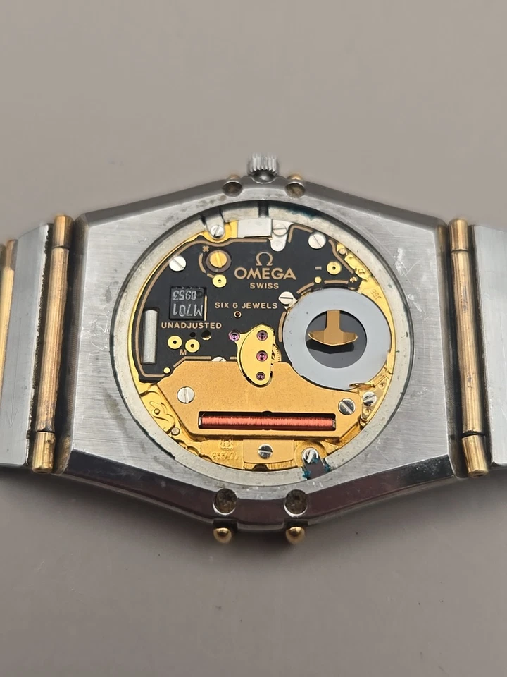 OMEGA CONSTELLATION Day Date Sub Dials SS & 18K Gold 33mm Men's Watch 396.1069 - Image 4 of 4