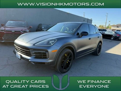 2019 Porsche Cayenne Image 1 of 2