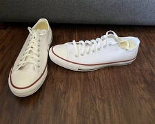 Converse Chuck Taylor All Star Sneakers Shoes White Low Men’s 9 Women’s 11