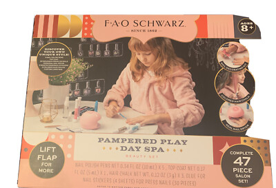 FAO SCHWARZ PAMPERED PLAY DAY SPA BEAUTY SET 47 PIECE SALON SET