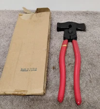 NEW Vintage Fence Pliers. ( 00 )