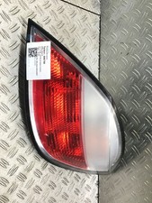 Rückleuchte rechts  Opel Astra H Heckleuchte rechts 686798