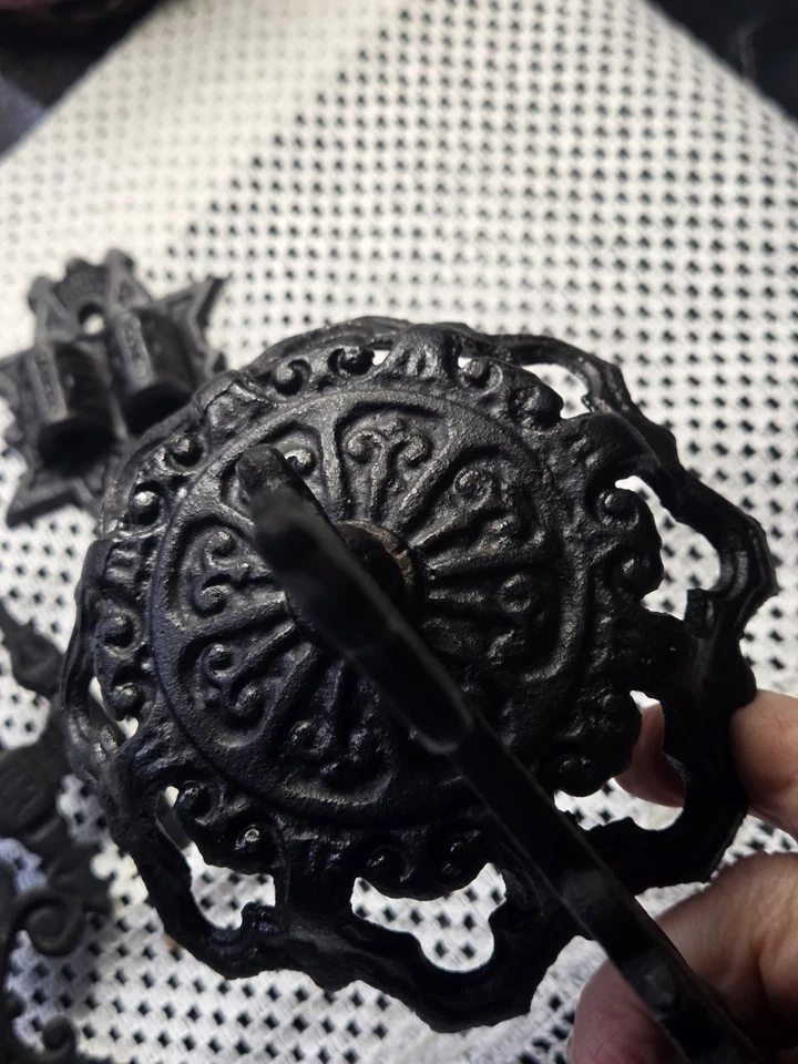 Aplique de pared antiguo de hierro fundido/forjado Eastlake de finales de 1800 Foto 4 de 4