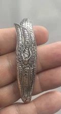 VTG SARDA 925 STERLING MICHAEL TREE OF LIFE HAMMERED WATERMARK BANGLE BRACELET