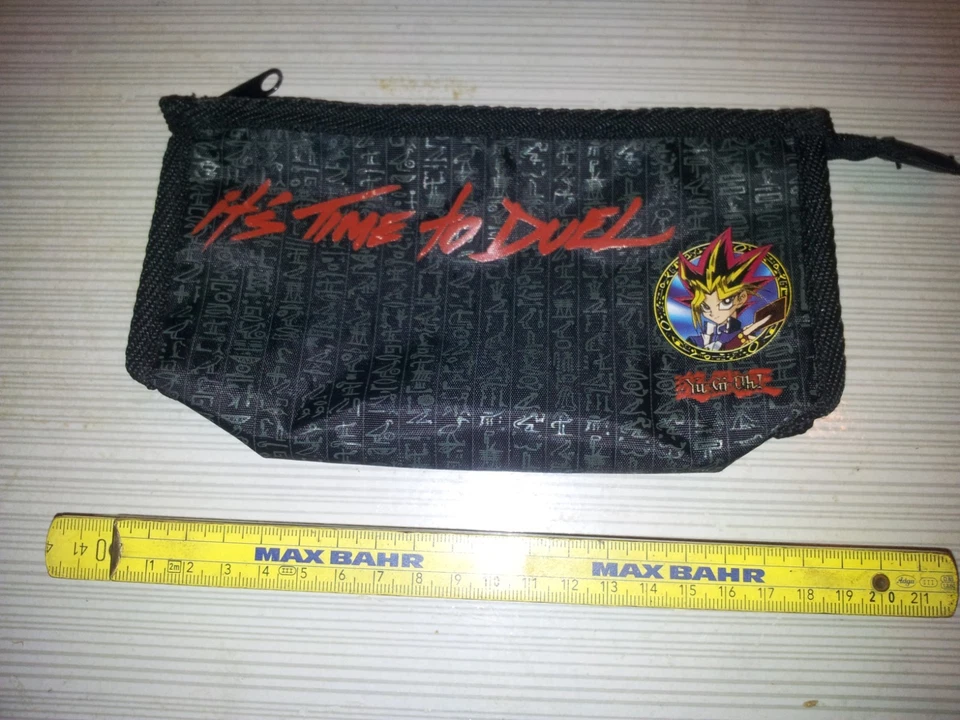 yogioh federtasche schule