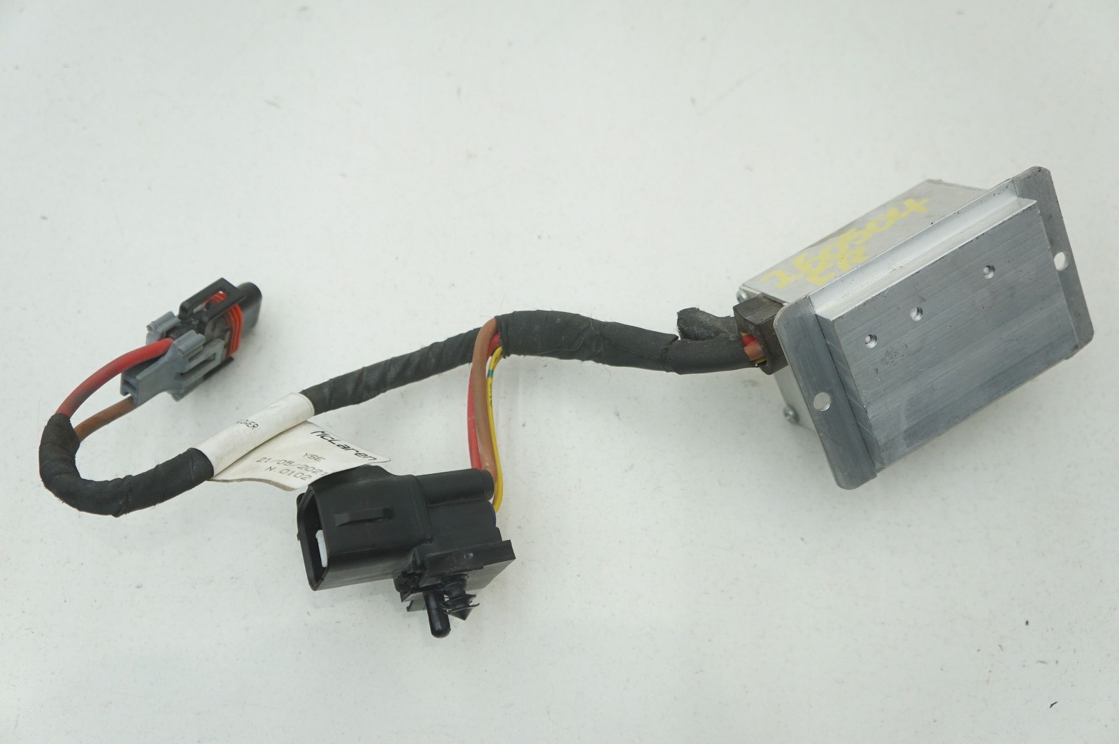 McLaren GT 2022 Blower motor resistor P/N 1000824478