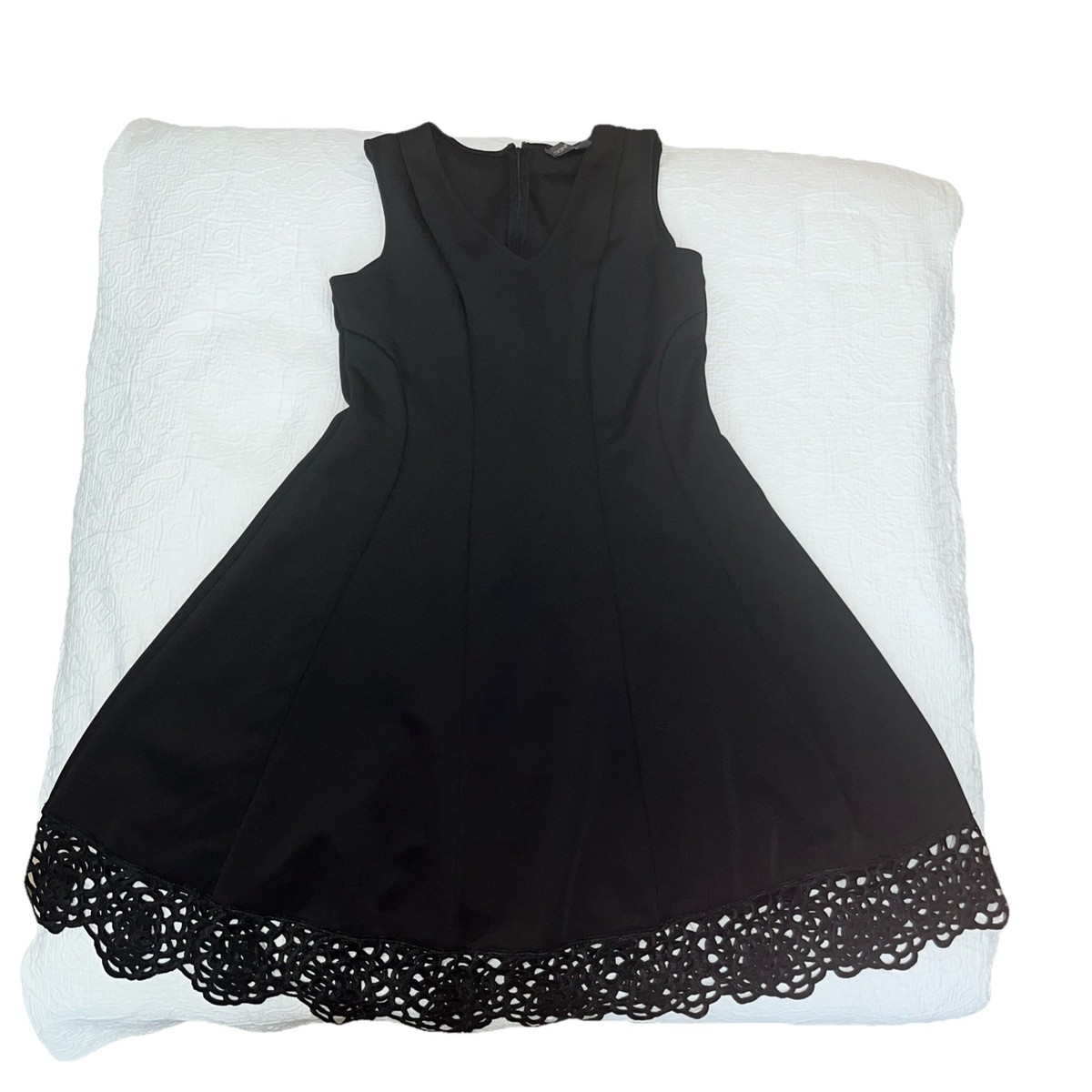 donna ricco lace dress DONNA RICCO Sz 8 A-Line Dress Black Sleeveless Stretch Knit Lace Hem Knee Length