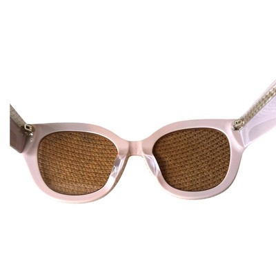 Fendi Baby Pink Cat Eye Sunglasses w/ Gold Details, NWT! | eBay display picture 3
