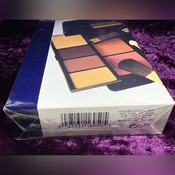 Estee Lauder Makeup Palette Eyeshadow Travel Set Sealed Pressed Powder Blush NIB - Image 4 of 4