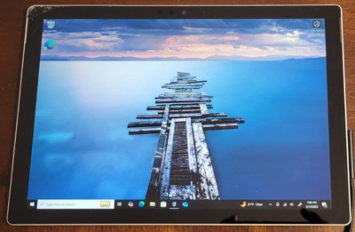Microsoft Surface Pro 6  1796 Intel Core i5-8350U 128GB SSD 8GB RAM Win 10 Pro