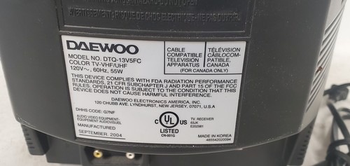 Retro Gaming Daewoo DTQ-13V5FC 13" CRT Color Television Monitor 2004 - Picture 6 of 6