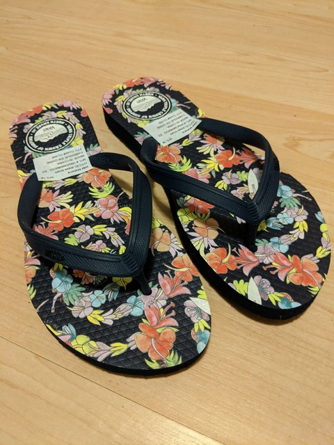 ladies vans flip flops