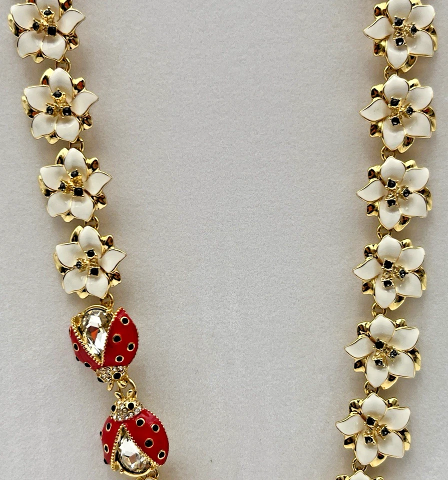 COLLAR TALBOTS LADYBUG CON FLORES ESMALTADAS BLANCAS 18"+ NUEVO CON ETIQUETAS Foto 3 de 4